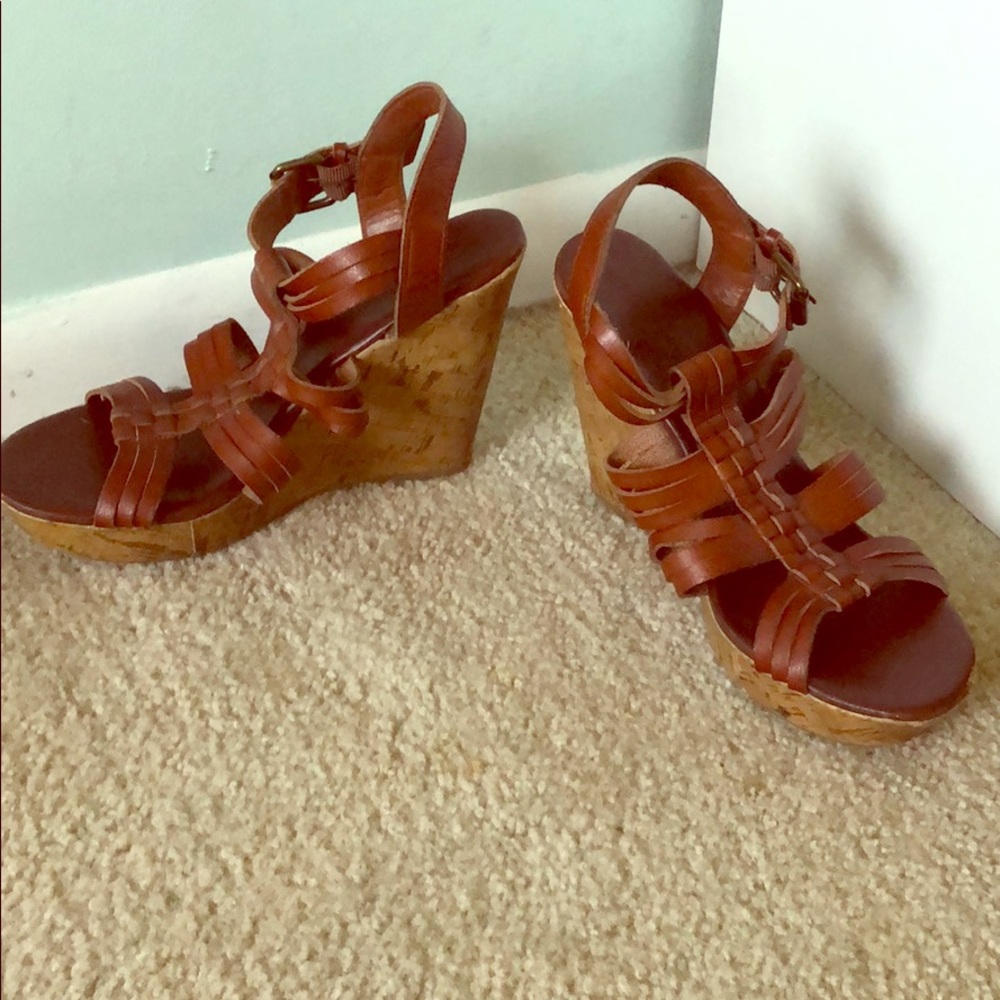 Brown sandal wedge